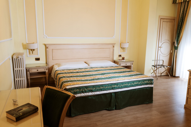 Bedroom 3, Hotel Salus Terme, Padua