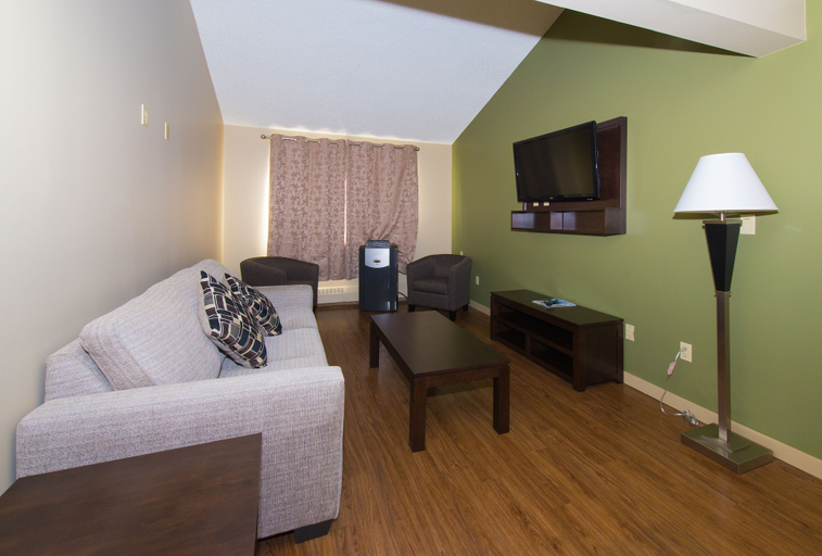 Others 5, Capital Suites Yellowknife, Fort Smith