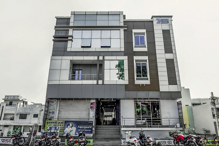 Others 5, Hotel Bhumi, Sirohi