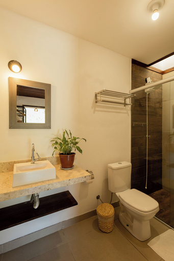 Bathroom 3, Ilhabela Studios, Ilhabela