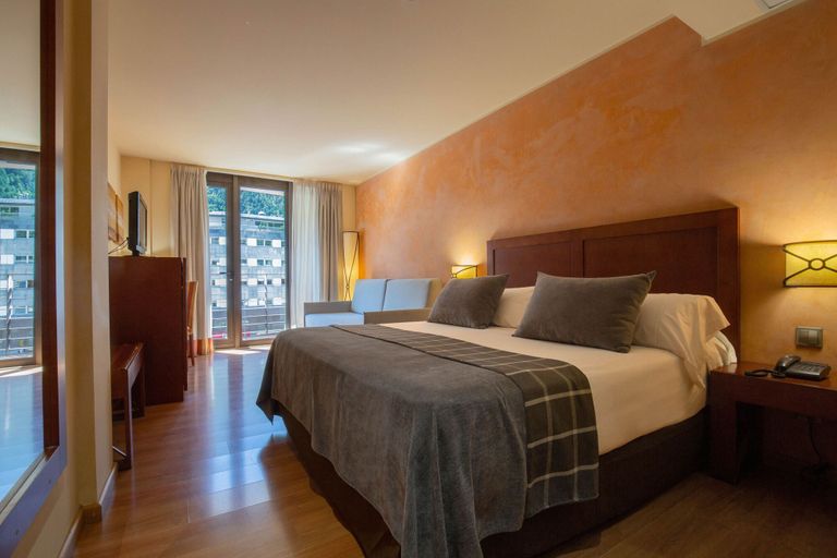 Bedroom 4, Magic Andorra