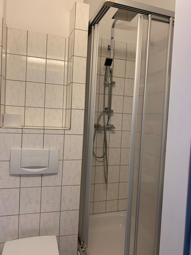 Bathroom 5, Hotel Berg, Köln