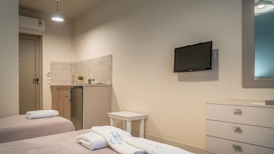 Bedroom 4, Fiore Beach Studios, Ionian Islands