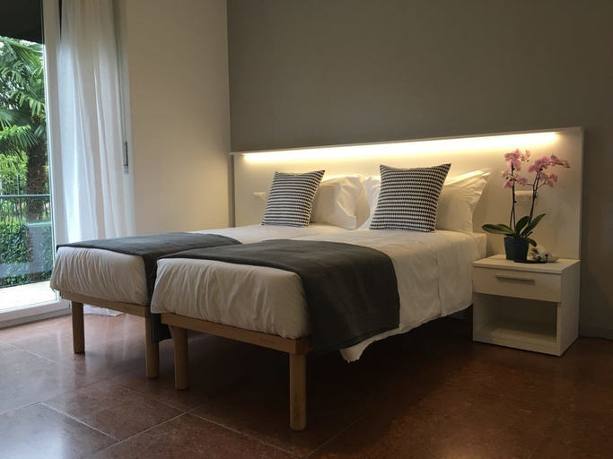 Bedroom 3, Hotel Loveno, Como