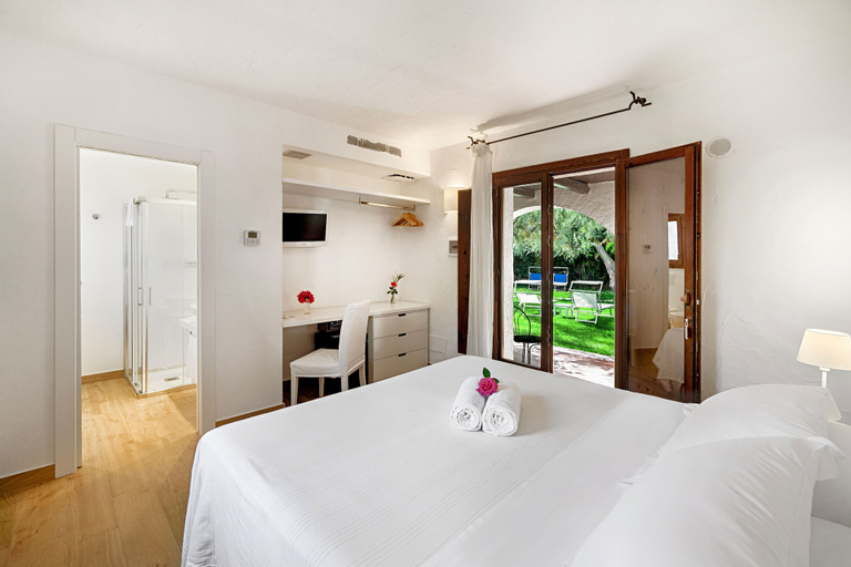 Bedroom 4, Villa Mediterranea, Syracuse