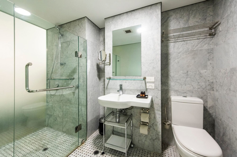 Bedroom 3, Elegant Studio With Fantastic Rooftop Views, Perth