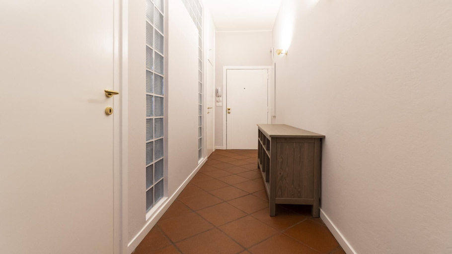 Others 4, Italianway - Altabella 19, Bologna