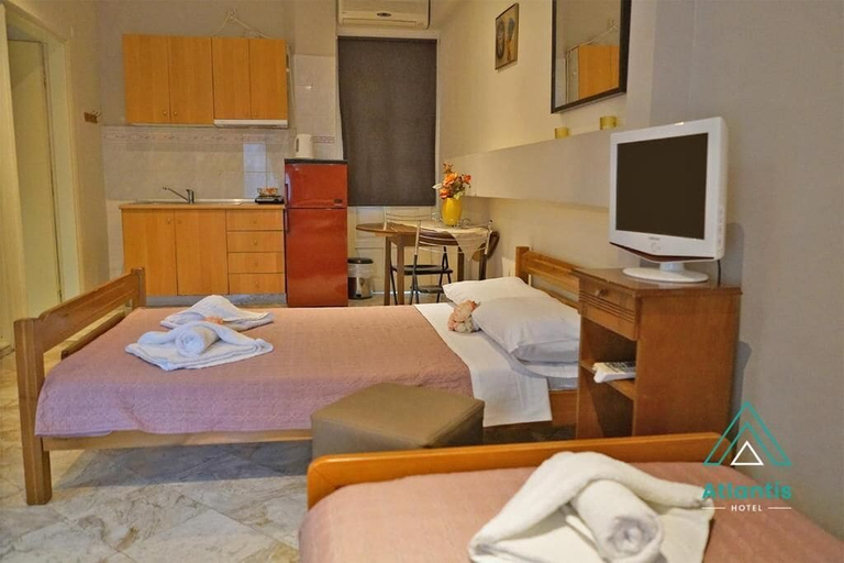 Bedroom 3, Hotel Atlantis, Central Macedonia