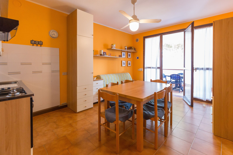 In-room dining, Spinnaker, Ferrara