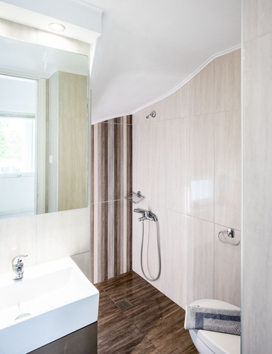 Bathroom 4, Villa Giota, Crete