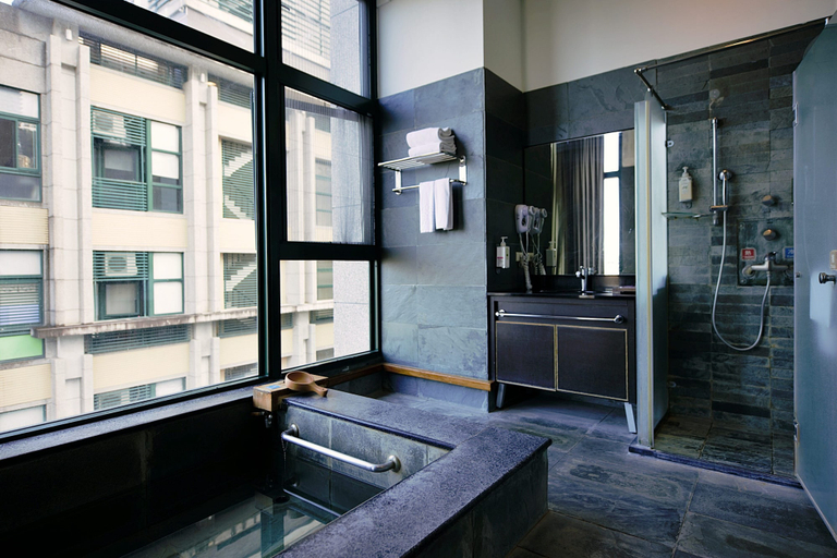 Bathroom 5, Muen Hot Spring Hotel, Yilan