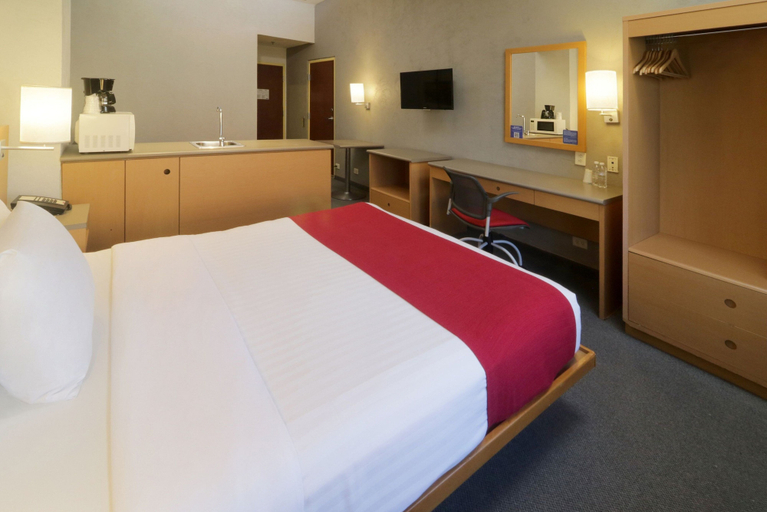 Bedroom 2, City Express by Marriott Nuevo Laredo, Nuevo Laredo