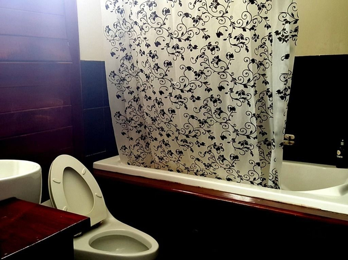 Bathroom 4, Phangan Paragon Resort & Spa, Ko Phangan
