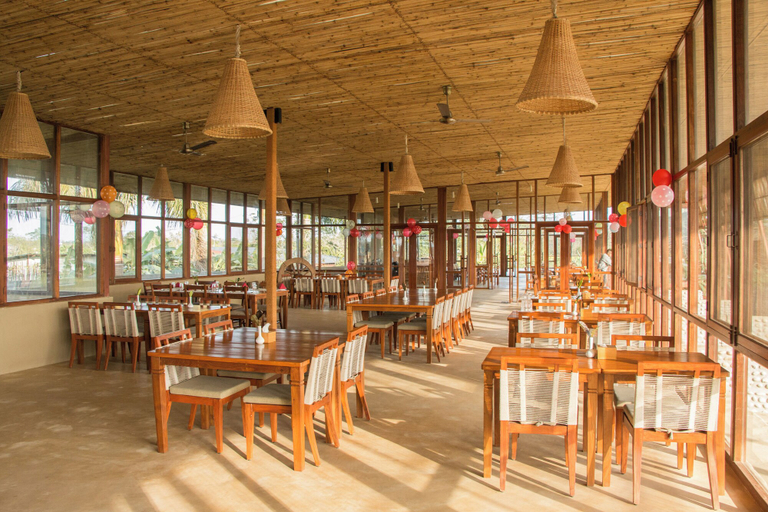 Food & Drinks 4, Sanctuary Chitwan National Park, Lumbini