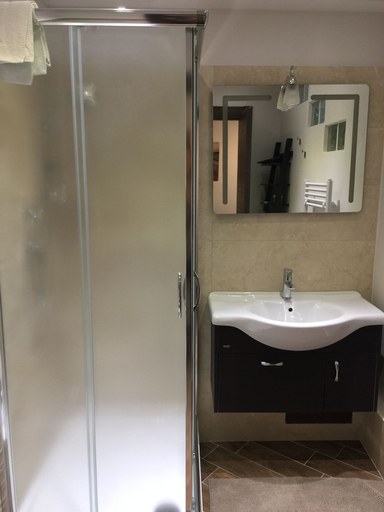Bathroom 5, La Nuova Girgenti, Agrigento