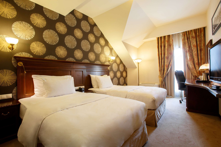 Bedroom 3, DoubleTree by Hilton Hotel Sighisoara - Cavaler, Sighisoara