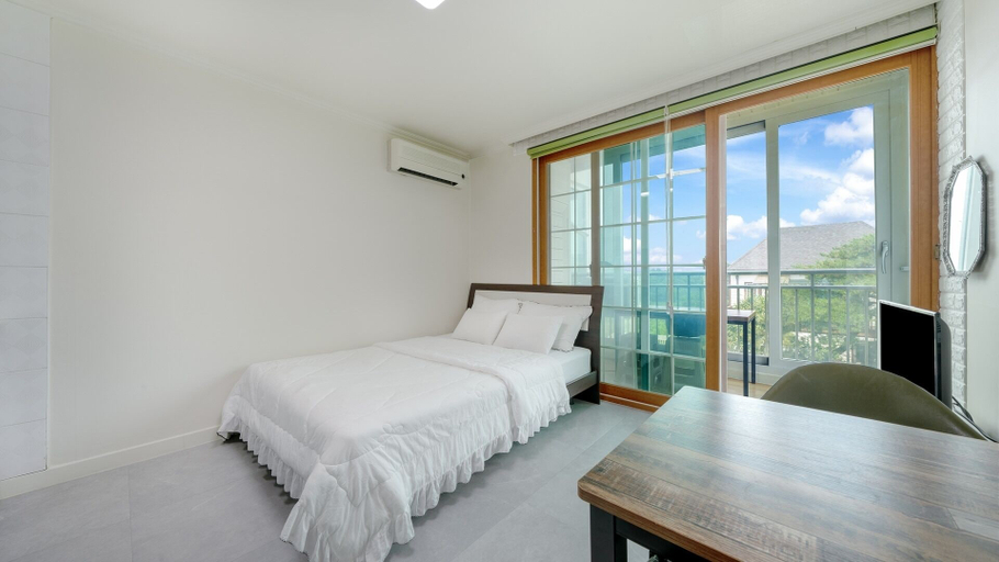 Bedroom 4, Ganghwa Nakjo Tema spa Pension, Ganghwa