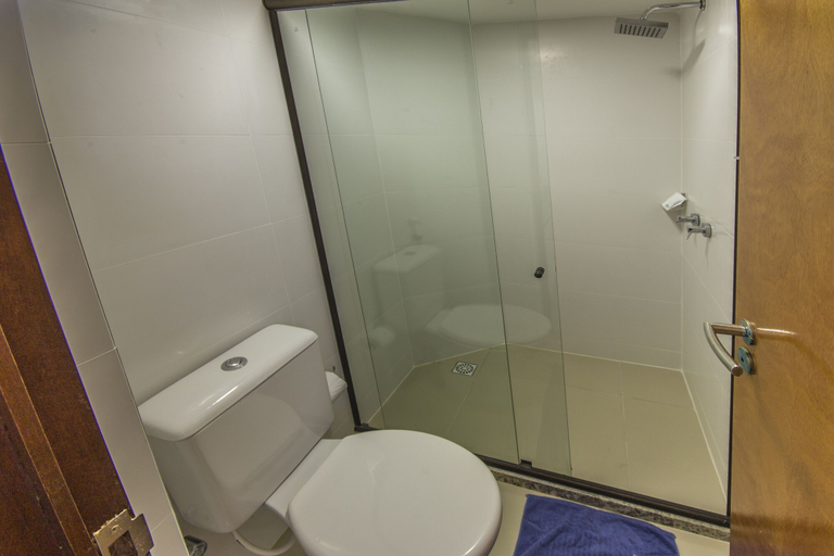 Bathroom 3, GOLDFLAT Cabo Branco by Penareia.tur.br, João Pessoa