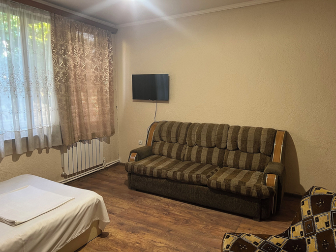 Others 5, Hotel KA-EL