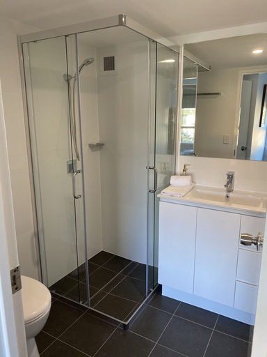 Bathroom 4, Sanctuary Beach Resort, Gold Coast