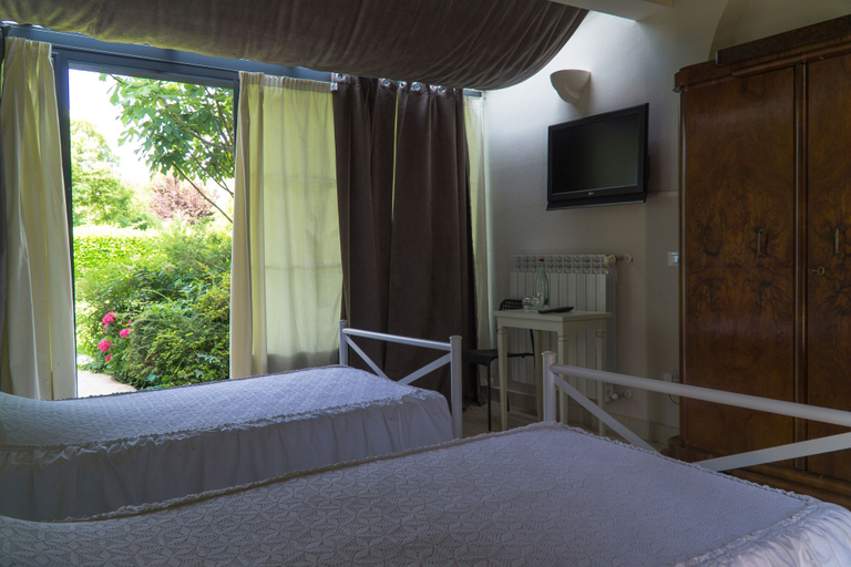 Bedroom 2, Villa Franca in Franciacorta, Brescia