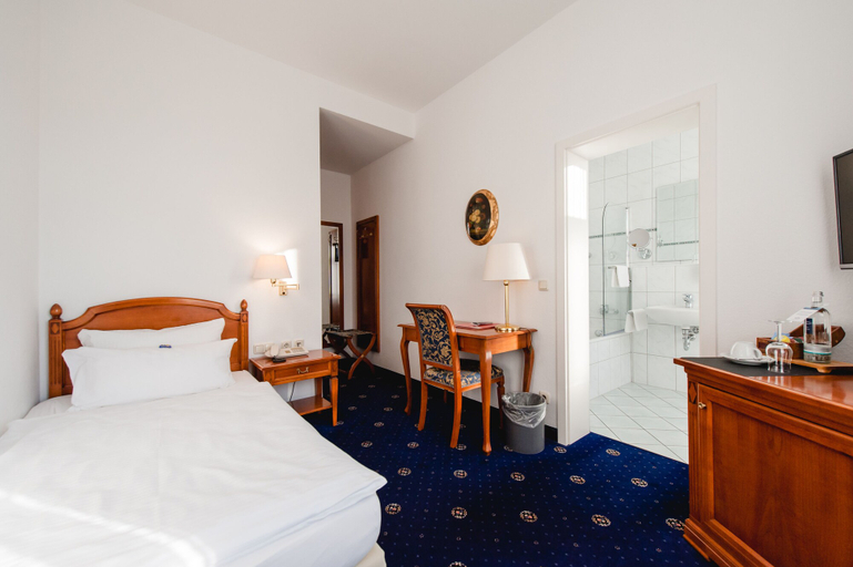 Bedroom 5, Historische Spitzgrundmühle Coswig, Meißen