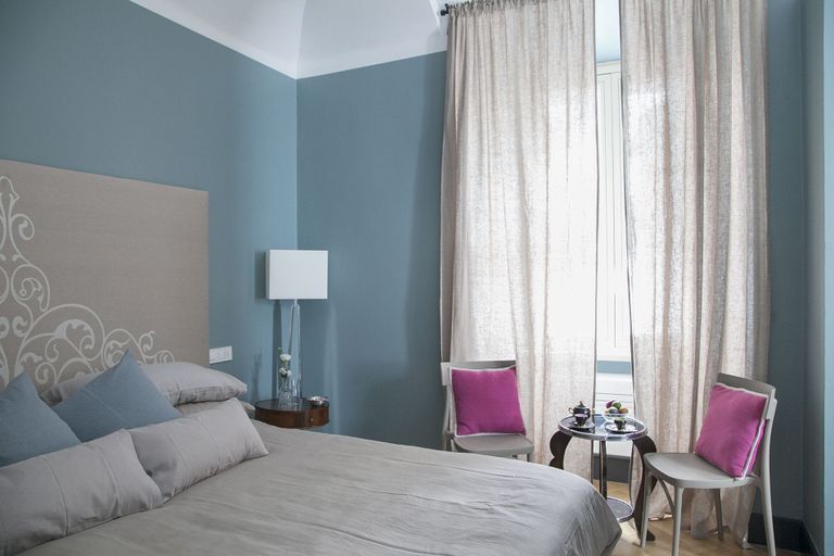 Bedroom 5, Santa Monica Townhouse, Roma
