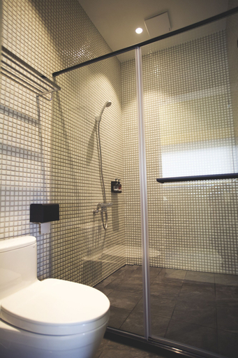 Bathroom 5, FFF Hotel, Pingtung