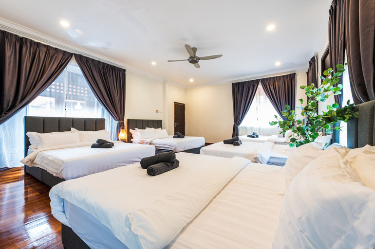 Bedroom 3, 1km to KLCC 6R5B Private Pool Bungalow, Kuala Lumpur