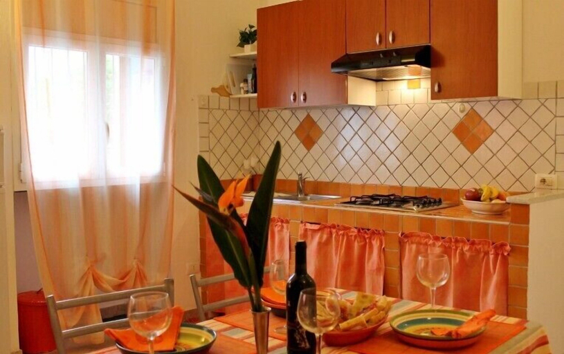 Private kitchenette 3, Casa Bussana, Imperia