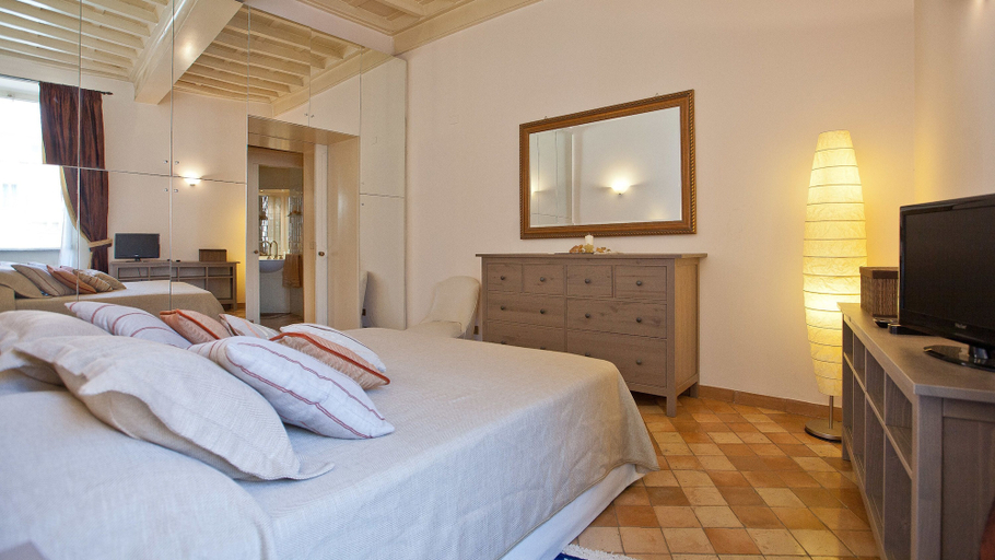 Bedroom 2, Rental in Rome Crociferi 1, Rome