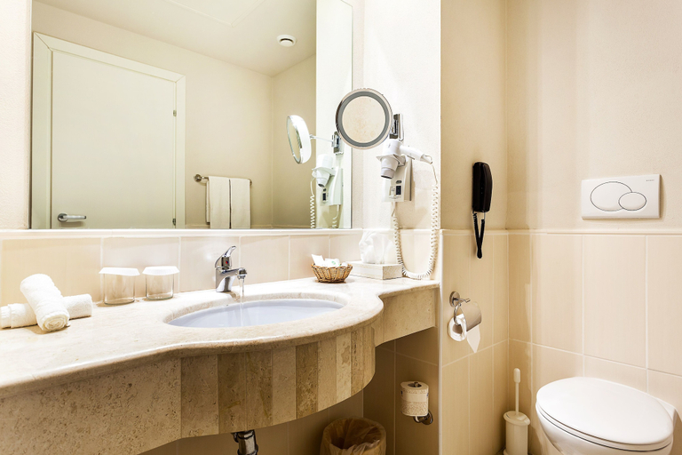 Bathroom 5, Hotel Villa Margherita, Olbia-Tempio