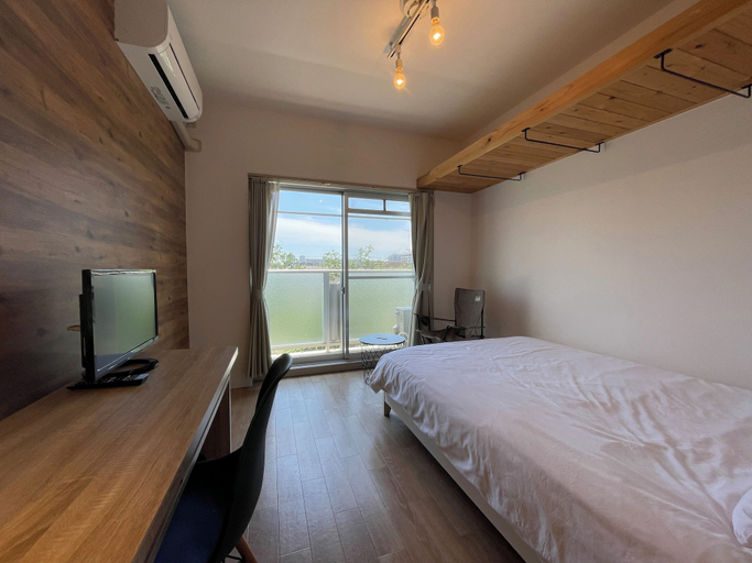 Bedroom 3, 365BASE outdoor hostel, Hamamatsu