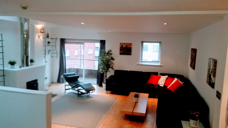 Others 5, MetroStays - Stephen's Green 7-3, Dublin