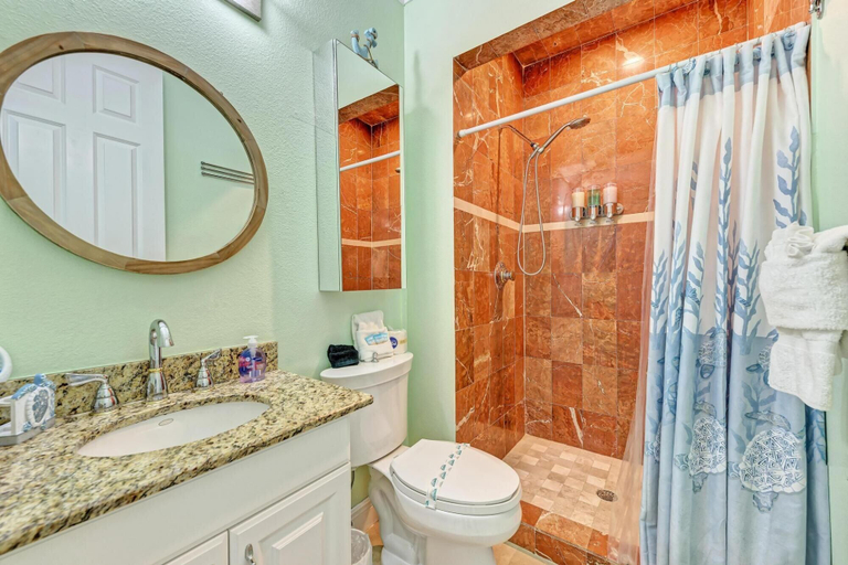 Bathroom 4, Anna Maria Island Sun s Up B, Manatee