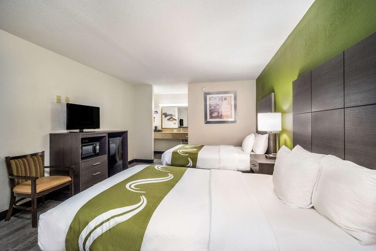 Bedroom 4, Quality Inn Columbia Airport, Lexington
