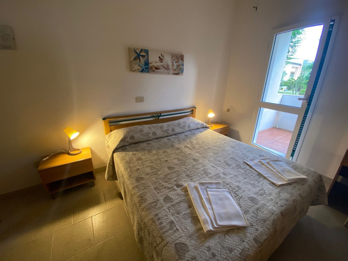 Bedroom 3, B&B Alex, Livorno