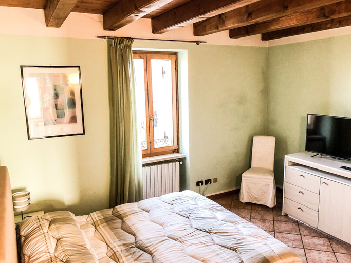 Bedroom 3, Le Finestre su Borghetto, Verona