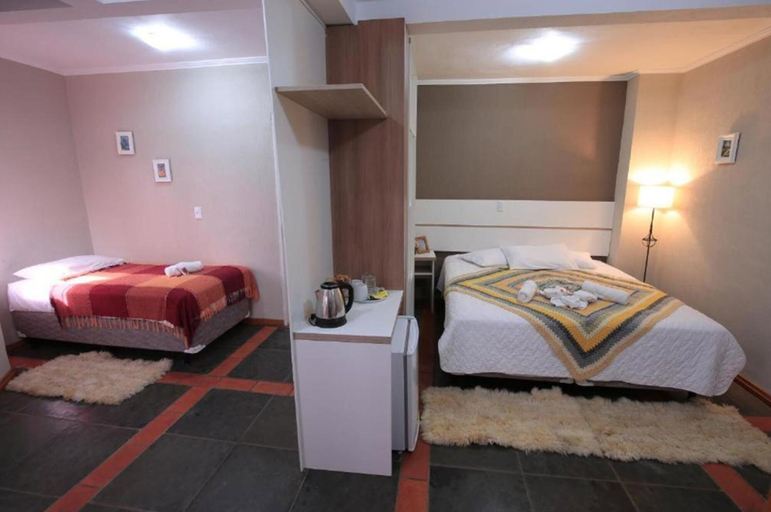 Bedroom 2, Aardvark Inn Pousada, Gramado
