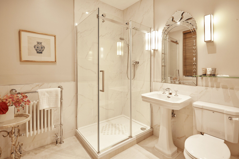 Bathroom 4, The Ormond At Tetbury, Gloucestershire