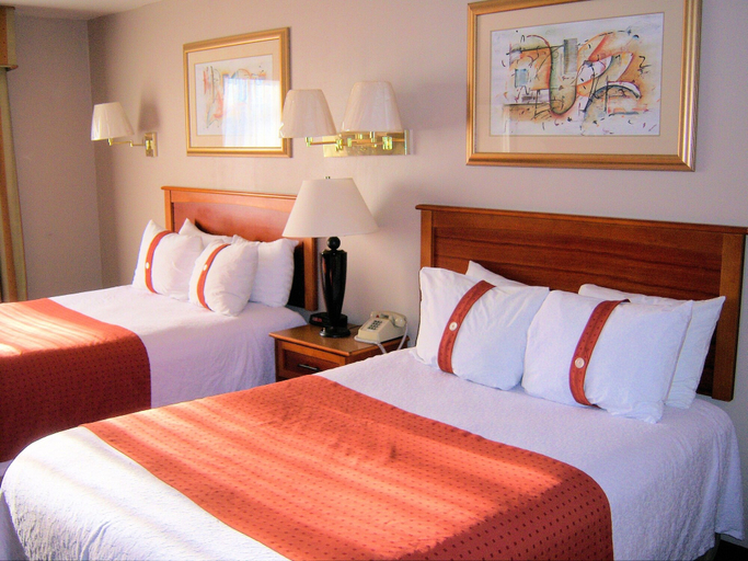 Bedroom 2, Cities Of Gold Casino, Santa Fe
