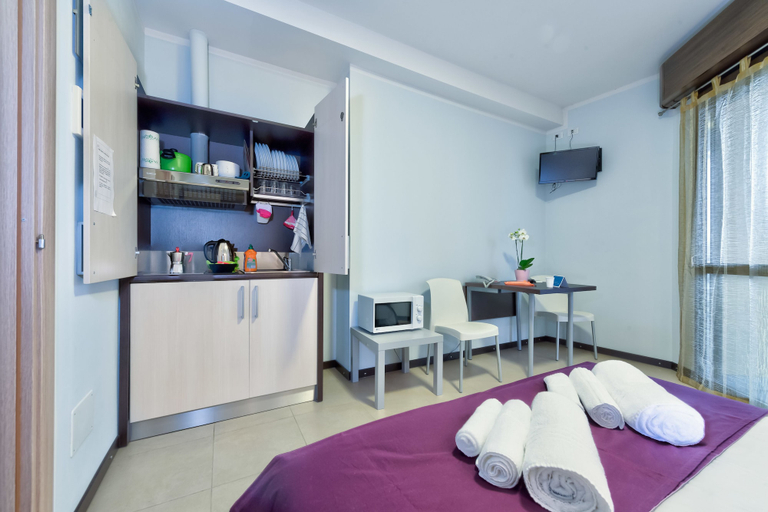 Bedroom 3, AppartaHotel, Torino