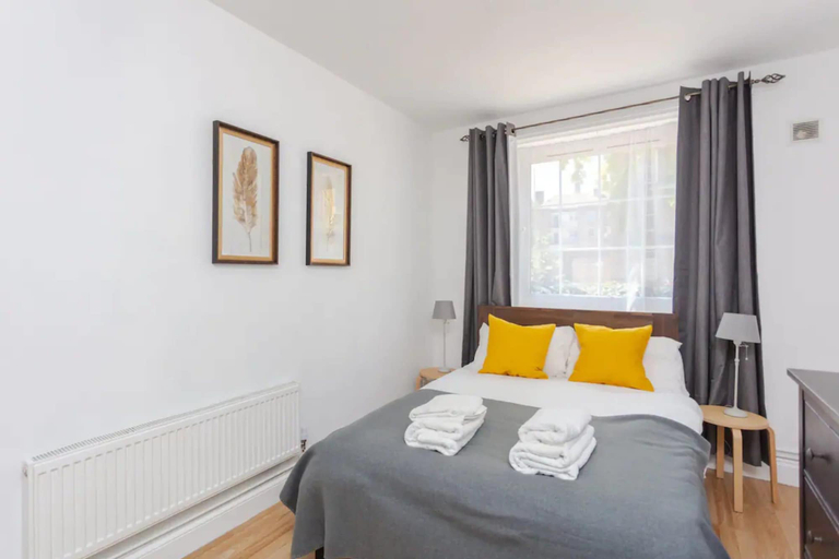 Others 5, Fabulous 2 Bedroom Apartment in London Bridge, London