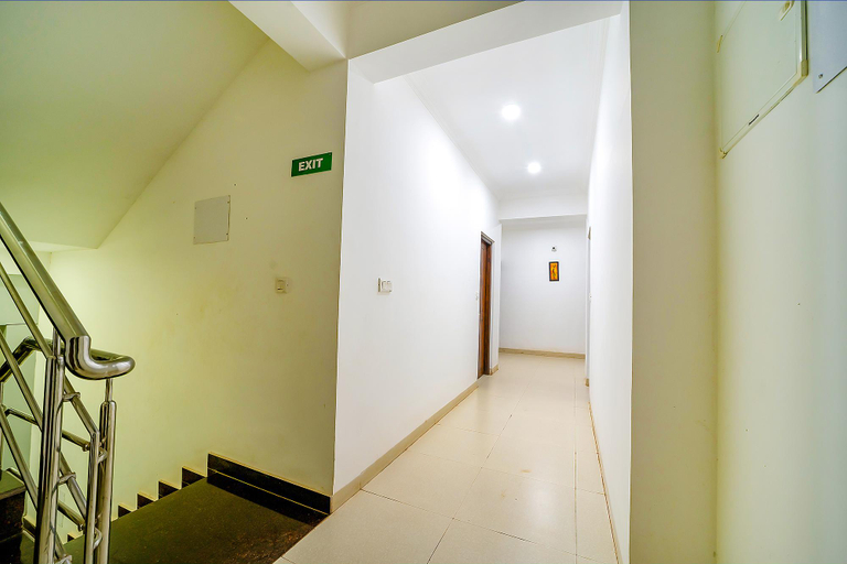 Public Area, Hotel Pearl Harbour, North Goa