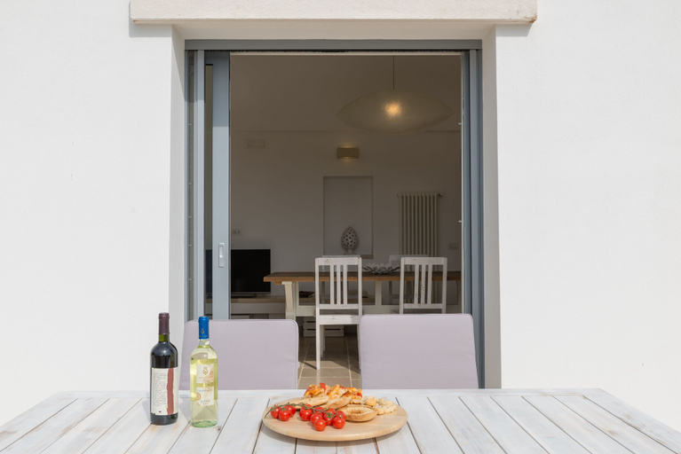 In-room dining 4, Villa degli Ulivi by Wonderful Italy, Brindisi