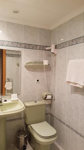 Bathroom 4, Hotel Cabo de mar, Castellón