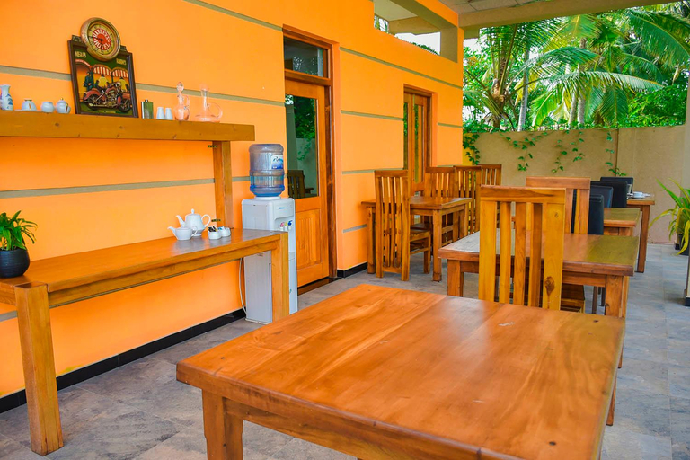 Food & Drinks 5, Woodnest Saayoo Resort, Negombo