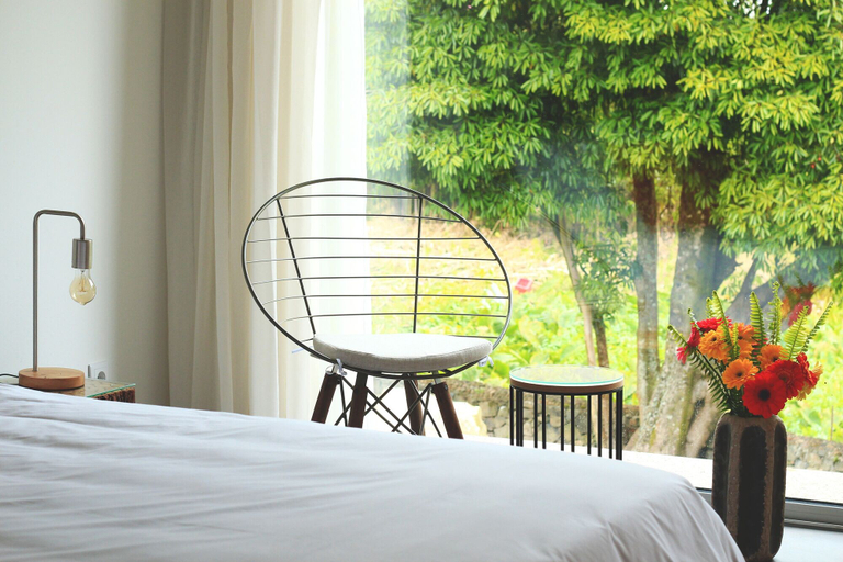 Bedroom 3, World's Nests Furnas Pods, Povoação
