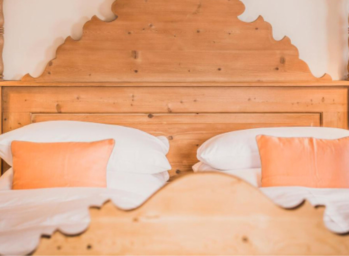 Bedroom 4, Berghotel Altes Wallberghaus, Miesbach