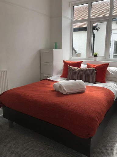 Bedroom 3, Eastville Court, Denbighshire